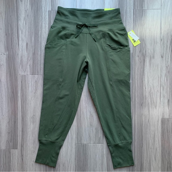 NWT All In Motion High-Rise Jogger Olive Green - Picture 4 of 9